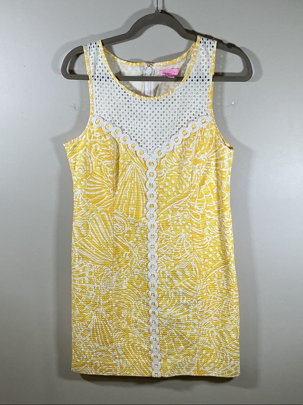 Lilly Pulitzer Yellow White Lace Detail Shift Dress Size 10 NWOT